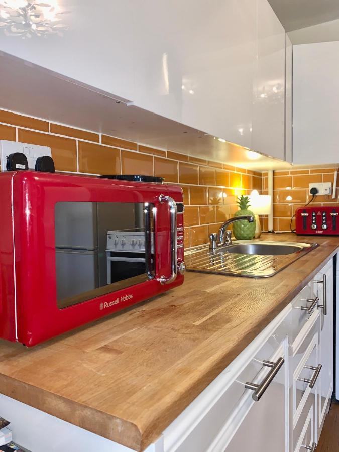 Great 2 Bedrooms Apartment 15 Mins From The Centre Λονδίνο Εξωτερικό φωτογραφία