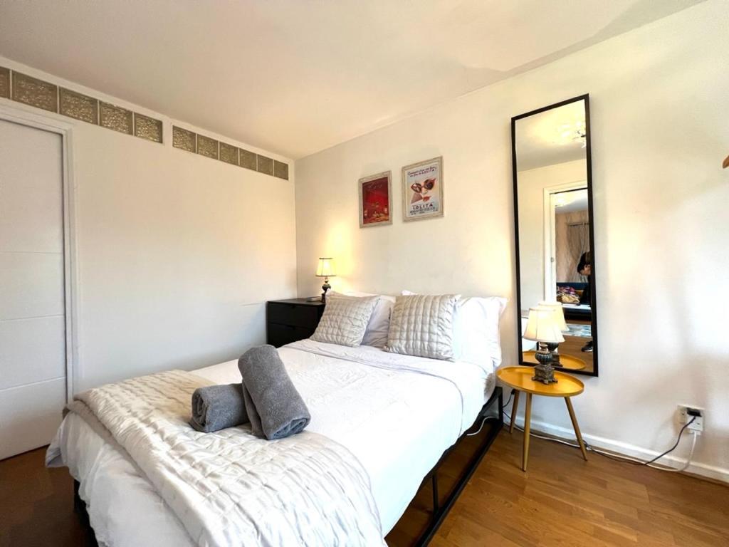 Great 2 Bedrooms Apartment 15 Mins From The Centre Λονδίνο Εξωτερικό φωτογραφία