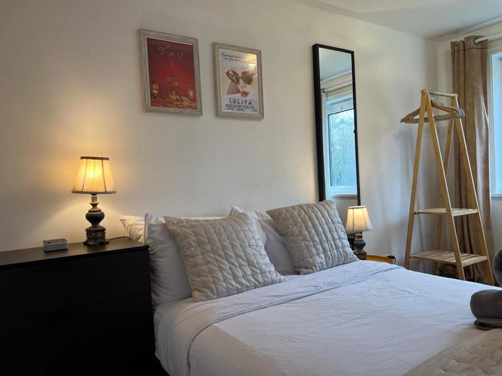 Great 2 Bedrooms Apartment 15 Mins From The Centre Λονδίνο Εξωτερικό φωτογραφία