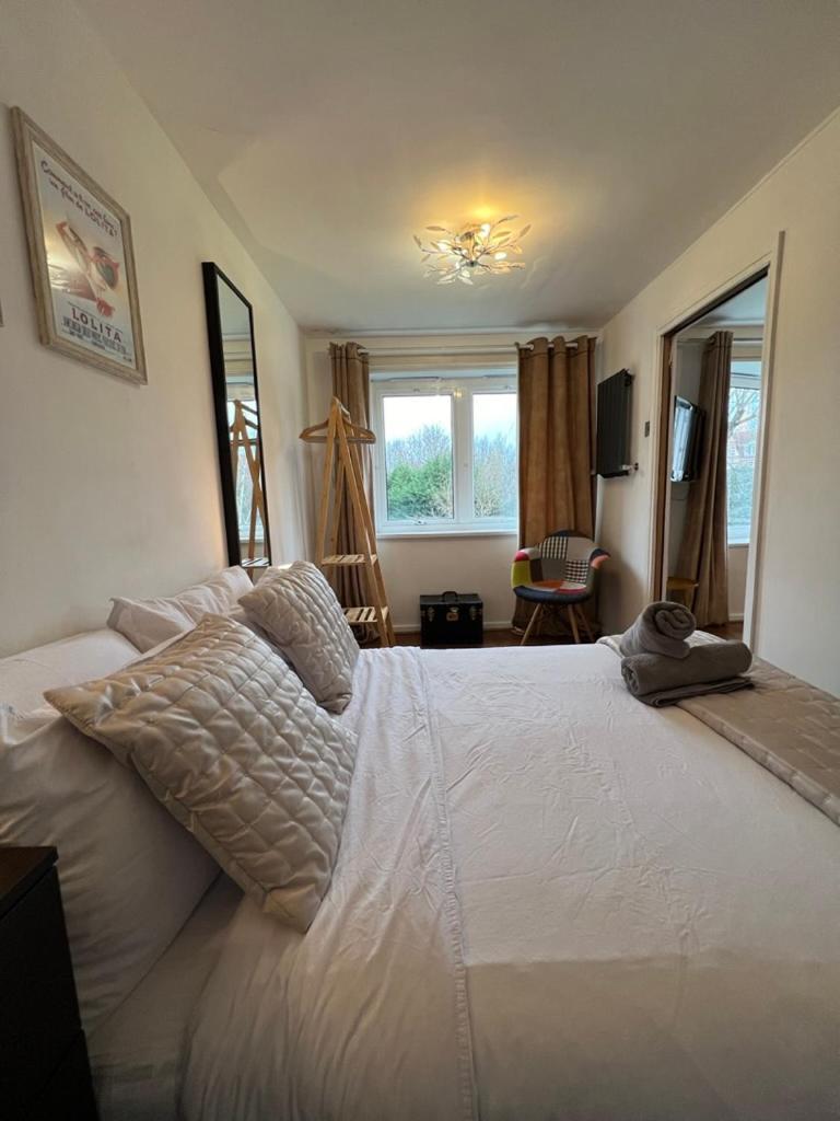 Great 2 Bedrooms Apartment 15 Mins From The Centre Λονδίνο Εξωτερικό φωτογραφία